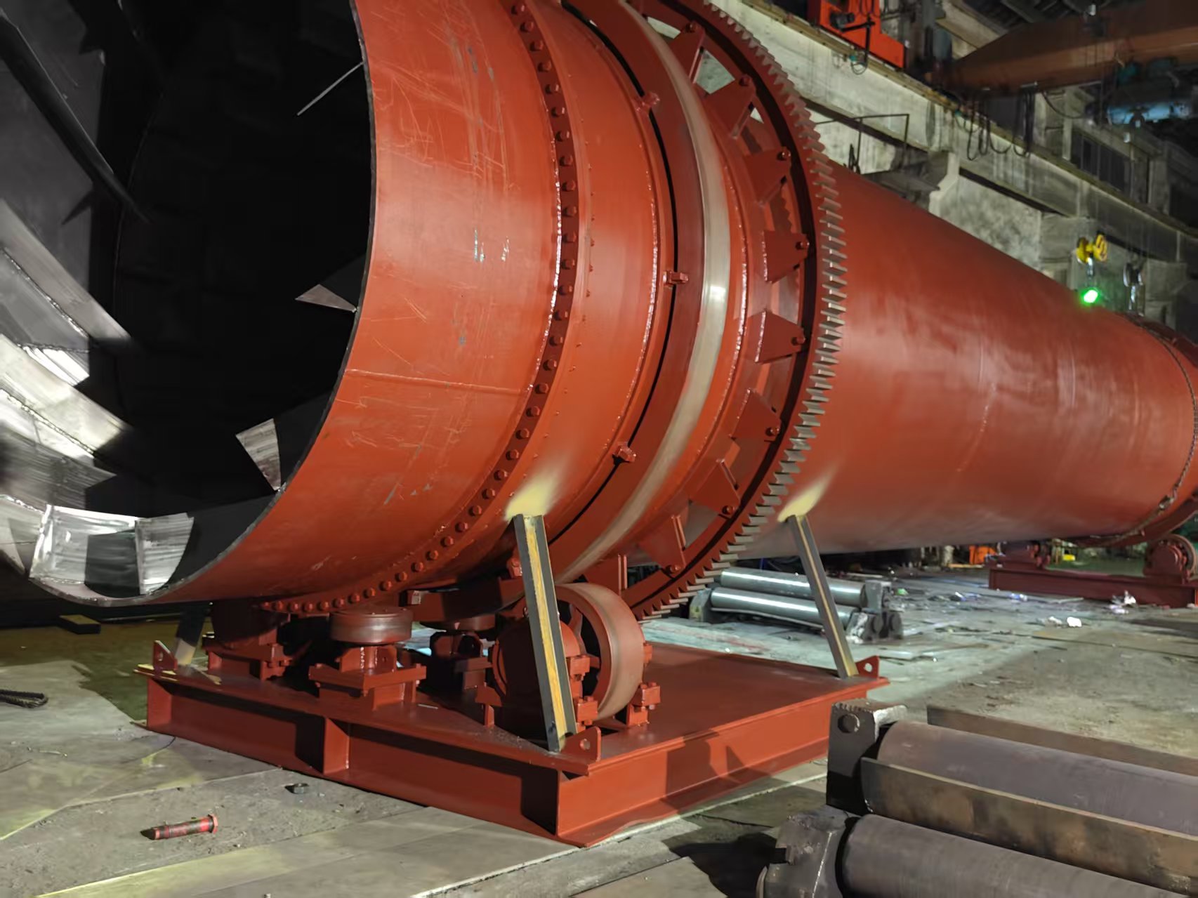 Efficient production, busy delivery, two large rotary drum dryers shipped to the site